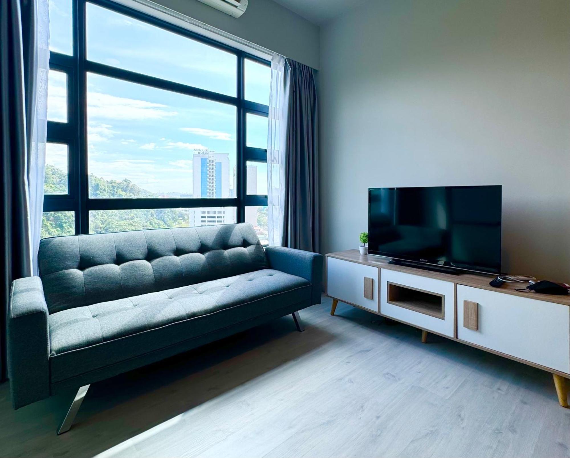 Sunset Seaview Vacation Condos @ Jesselton Quay Kota Kinabalu Habitación foto